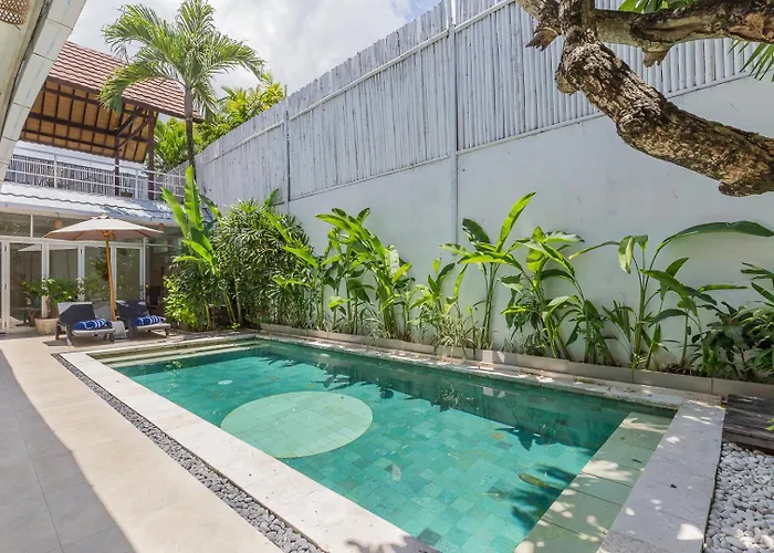 Cosy 3 Bedroom With Private Pool In *