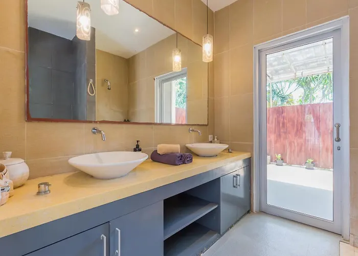 Cosy 3 Bedroom With Private Pool In スミニャック