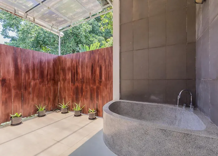 ヴィラ Cosy 3 Bedroom With Private Pool In *